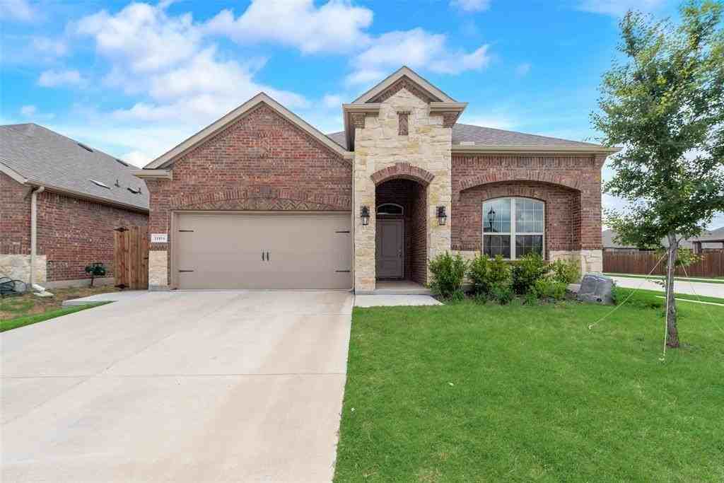 11104 Canyon Mine Dr - Photo 4 of 22