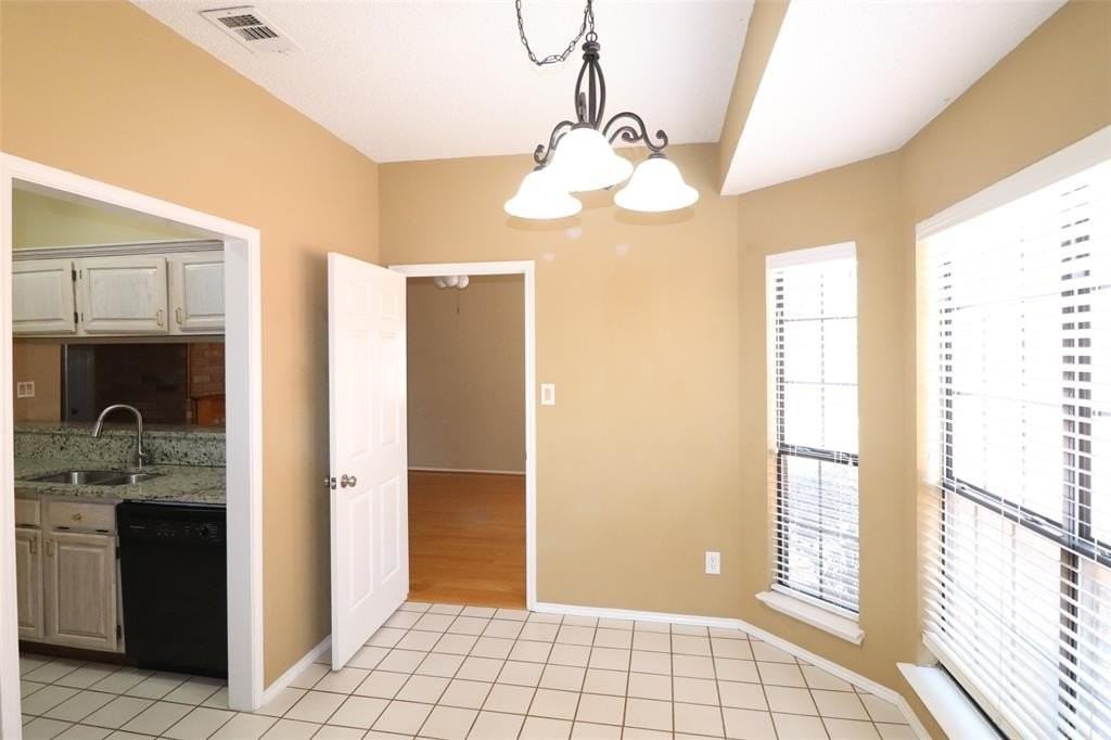 2709 Garden Springs Dr - Photo 6 of 22
