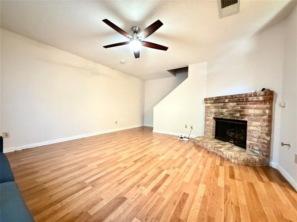 1720 Circle Creek Dr - Photo 3 of 26