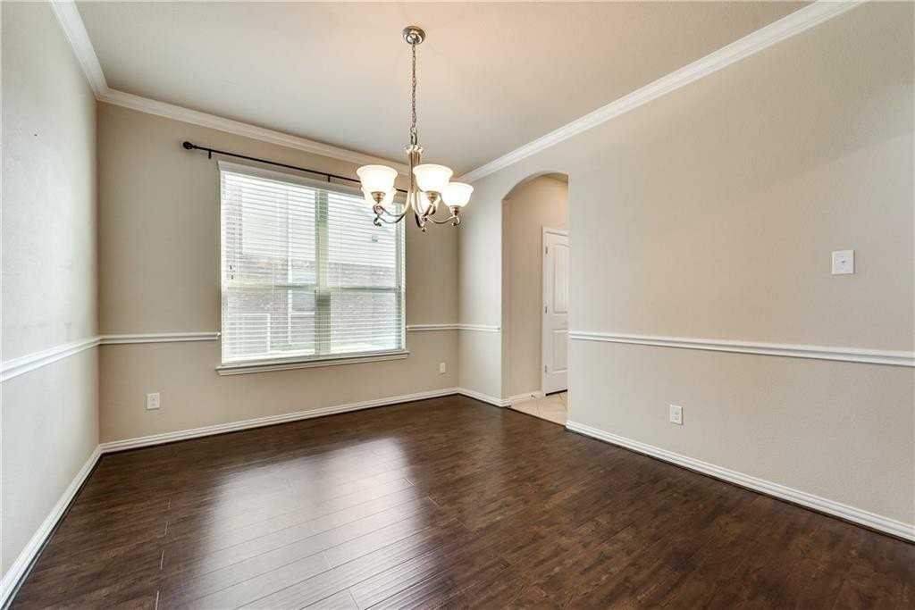 1404 Nacona Dr - Photo 6 of 24