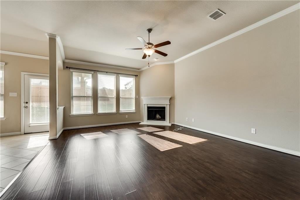 1404 Nacona Dr - Photo 7 of 24