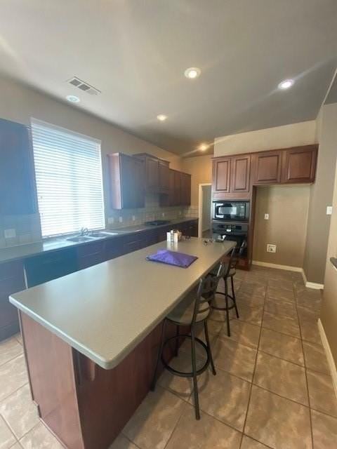2633 Deer Hollow Dr - Photo 2 of 16