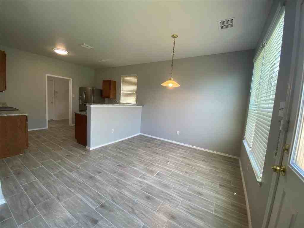 11509 Petunia Dr - Photo 4 of 20