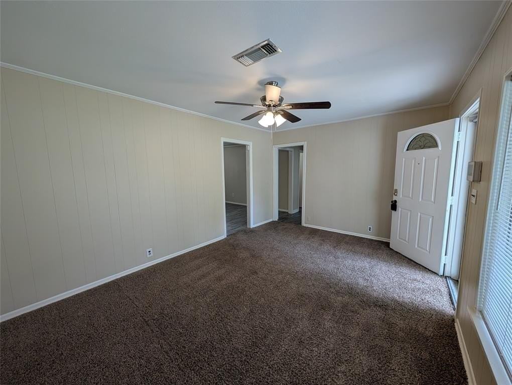 1605 Maple Dr - Photo 3 of 22