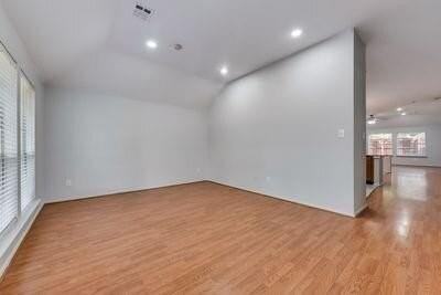 2440 Brycewood Ln - Photo 6 of 18