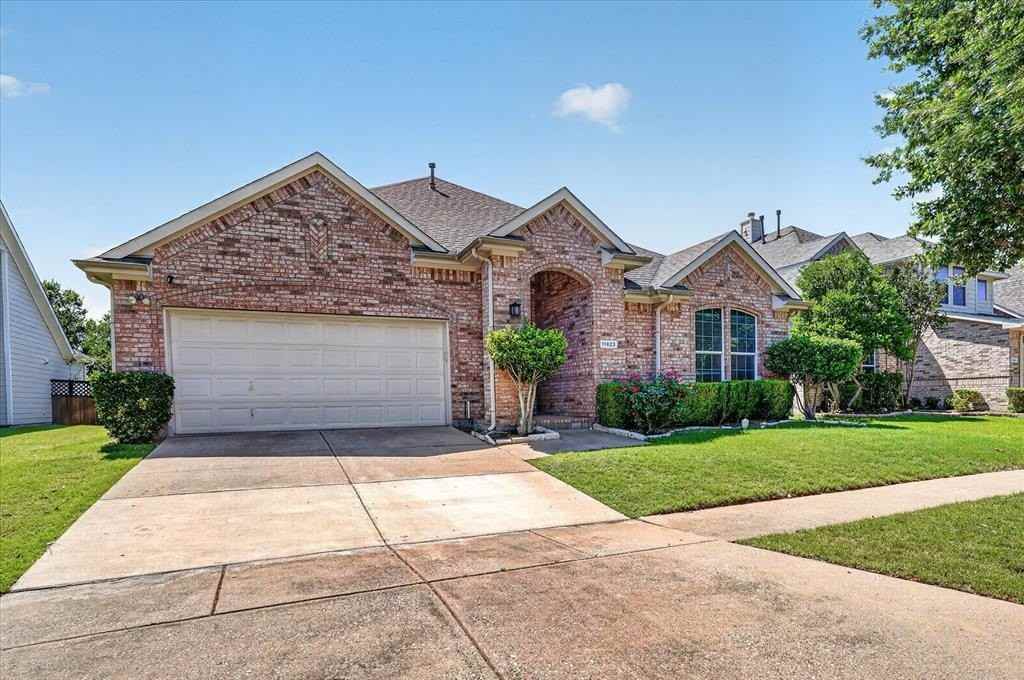 11823 Eden Ln - Photo 2 of 24