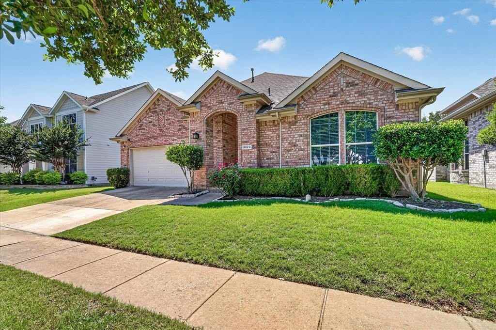 11823 Eden Ln - Photo 3 of 24