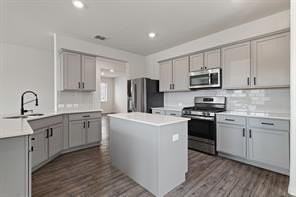 4529 Hemingway Ave - Photo 7 of 28