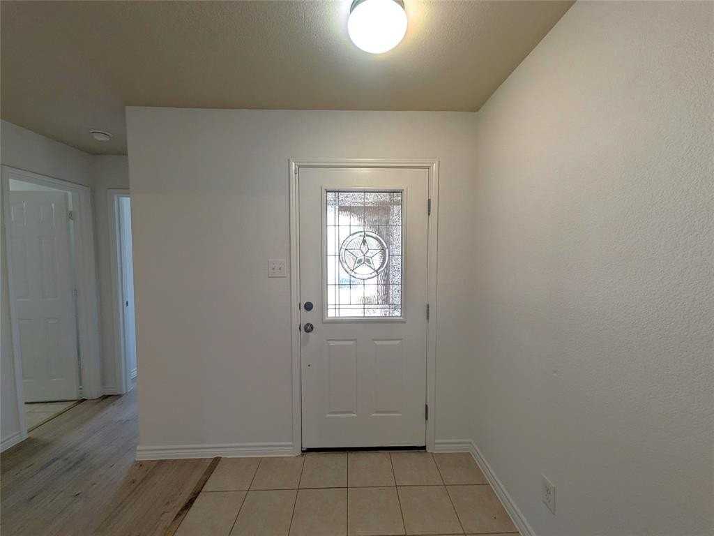 5760 Fountain Flat Dr - Photo 6 of 35