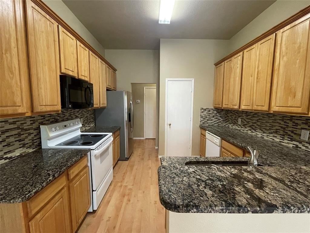 9328 Sycamore St - Photo 6 of 25
