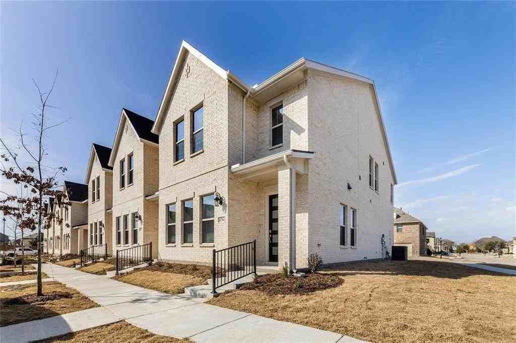 4704 Corriente Vista Ln - Photo 3 of 37