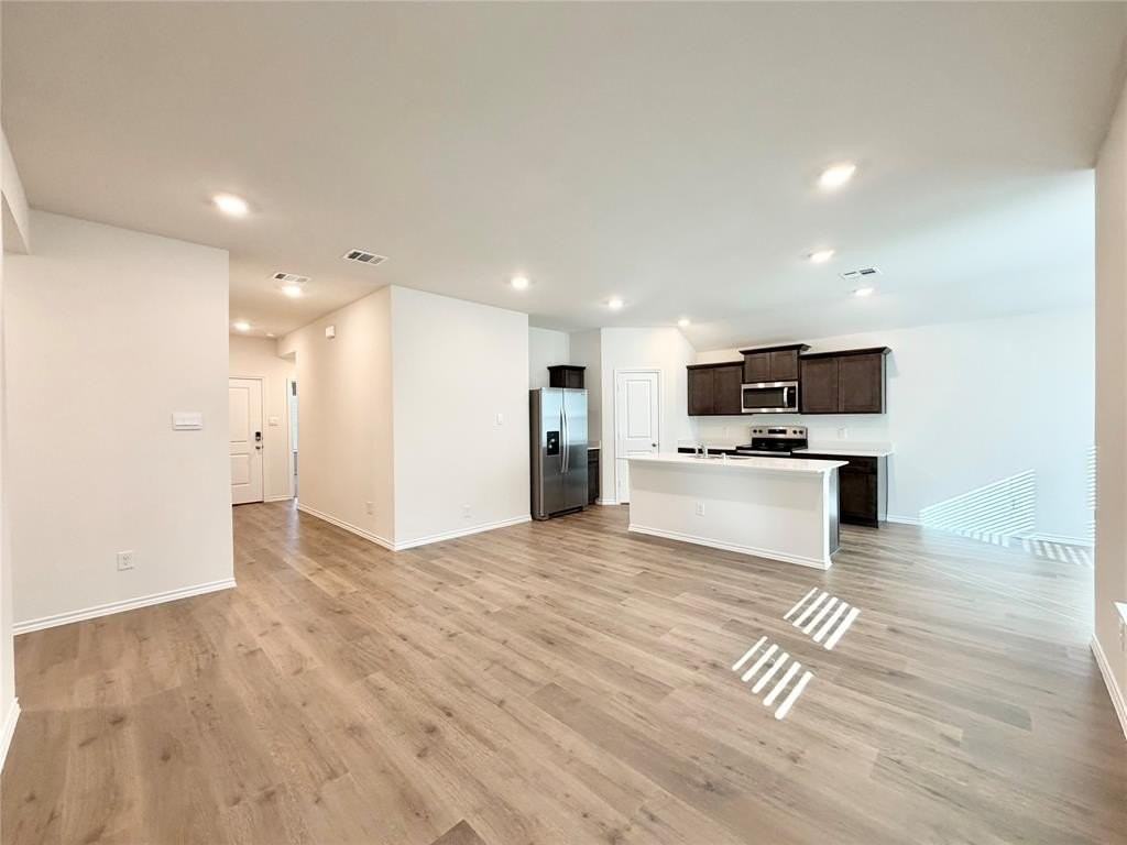 341 Dry Creek Ln - Photo 5 of 40