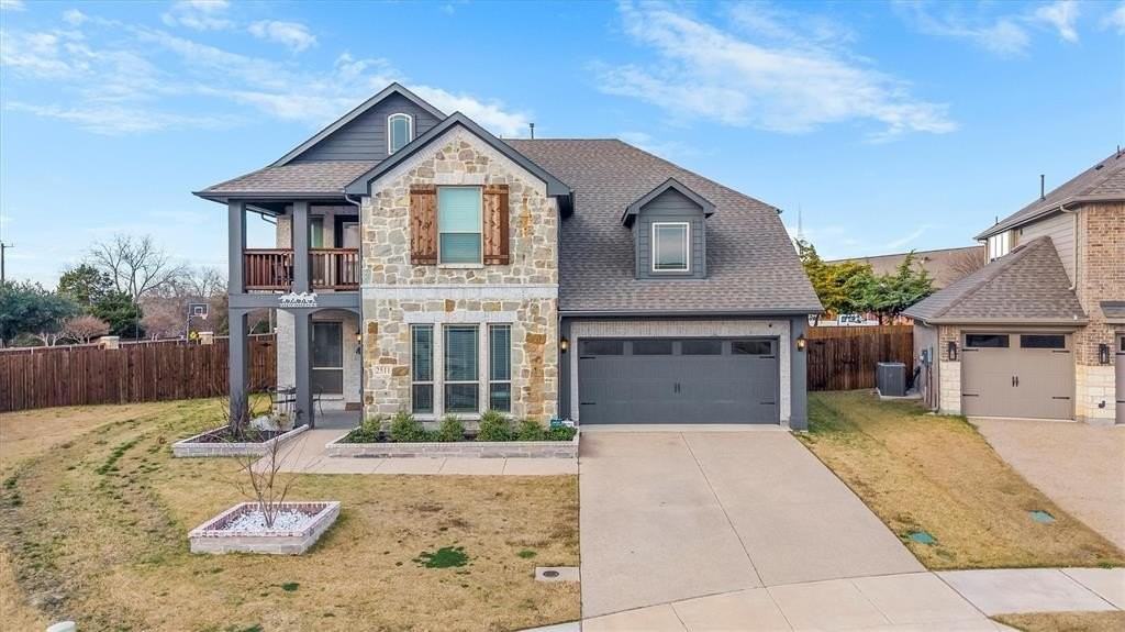 2511 Cedar Creek Dr - Photo 2 of 14