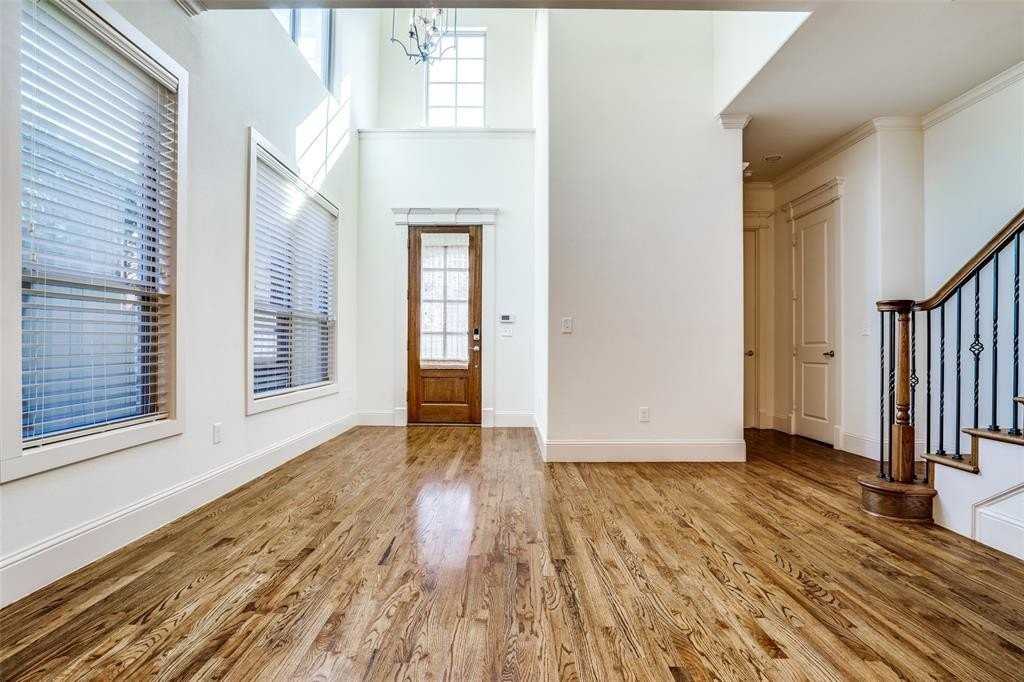 6517 Del Norte Ln - Photo 6 of 38
