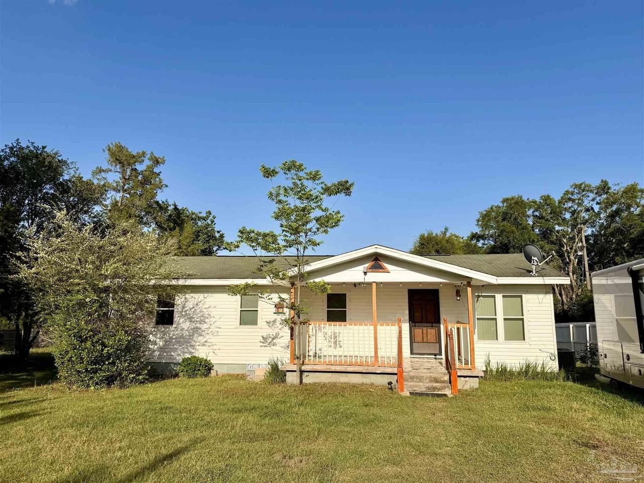 8816 Gibson Rd - Photo 2 of 45