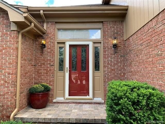 3263 Primrose Dr - Photo 4 of 34