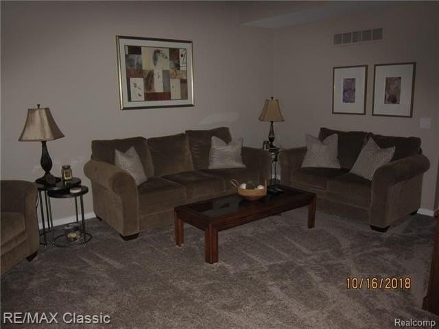 669 Camden Ct #194 - Photo 4 of 23