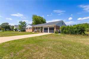 featured image of 414 Shoreline Dr