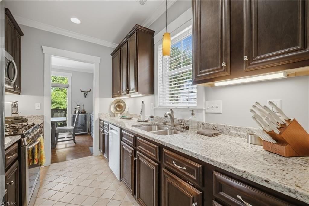 3805 Granby St #D - Photo 2 of 46