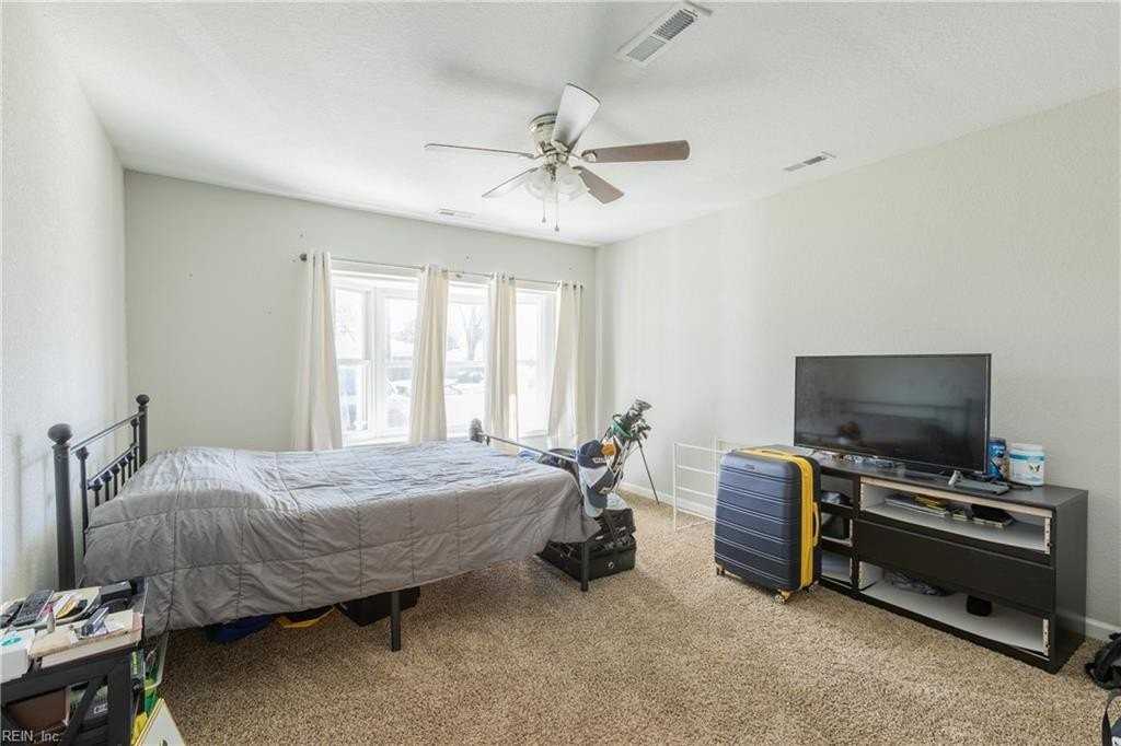 4932 Westgrove Rd - Photo 4 of 10