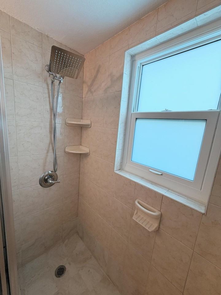 136 Coventry F #136 - Photo 7 of 11