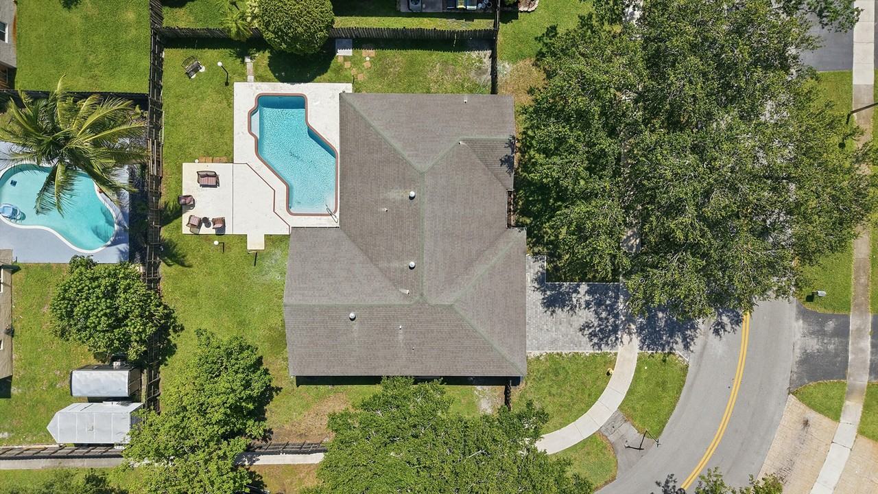 11991 Sw 51st Ct - Photo 3 of 24