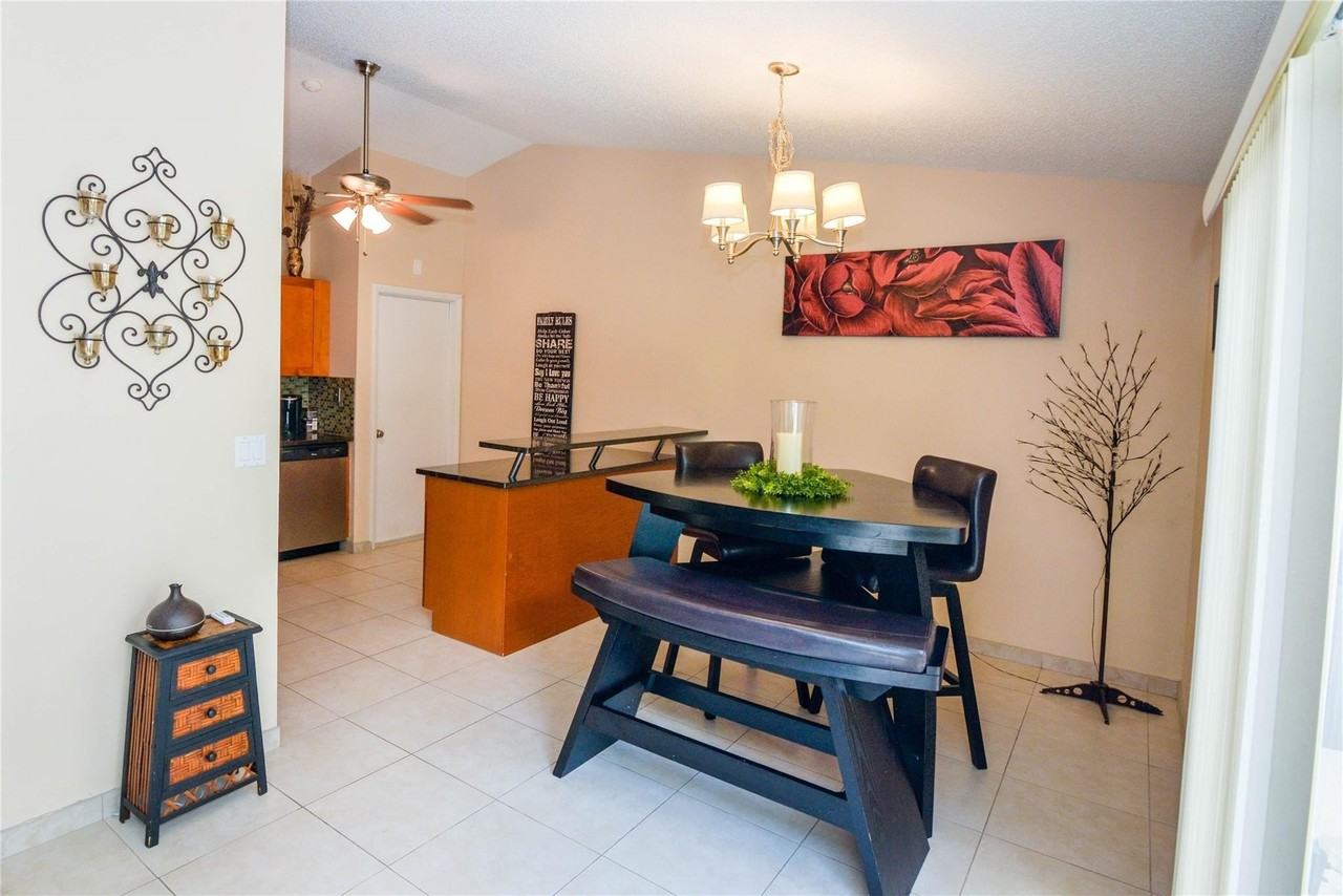 18813 Cloud Lake Cir - Photo 4 of 20