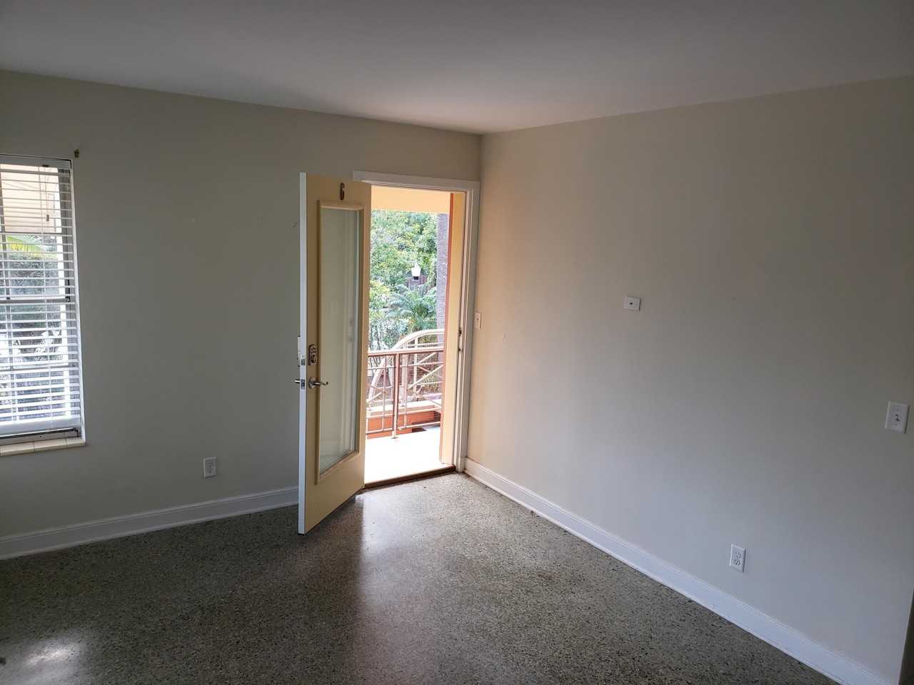 3637 S Olive Ave - Photo 2 of 8