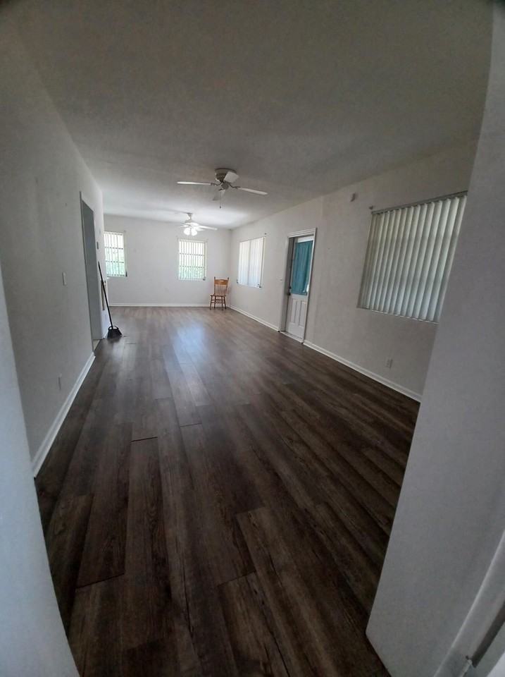 520 W Branch St - Photo 6 of 23