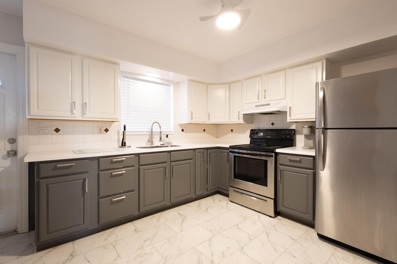 714 S Arnold Ave - Photo 5 of 12