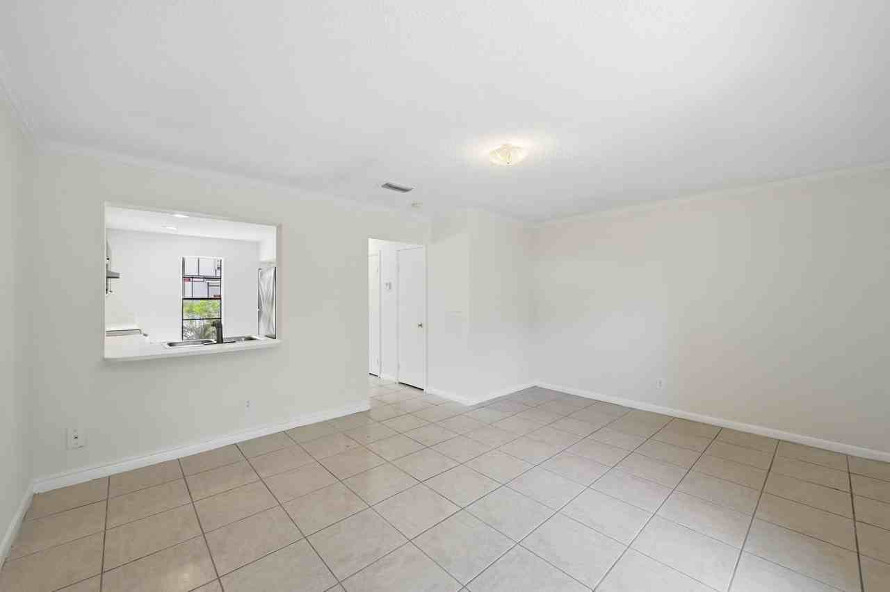 5154 Breckenridge Pl #42 - Photo 4 of 39
