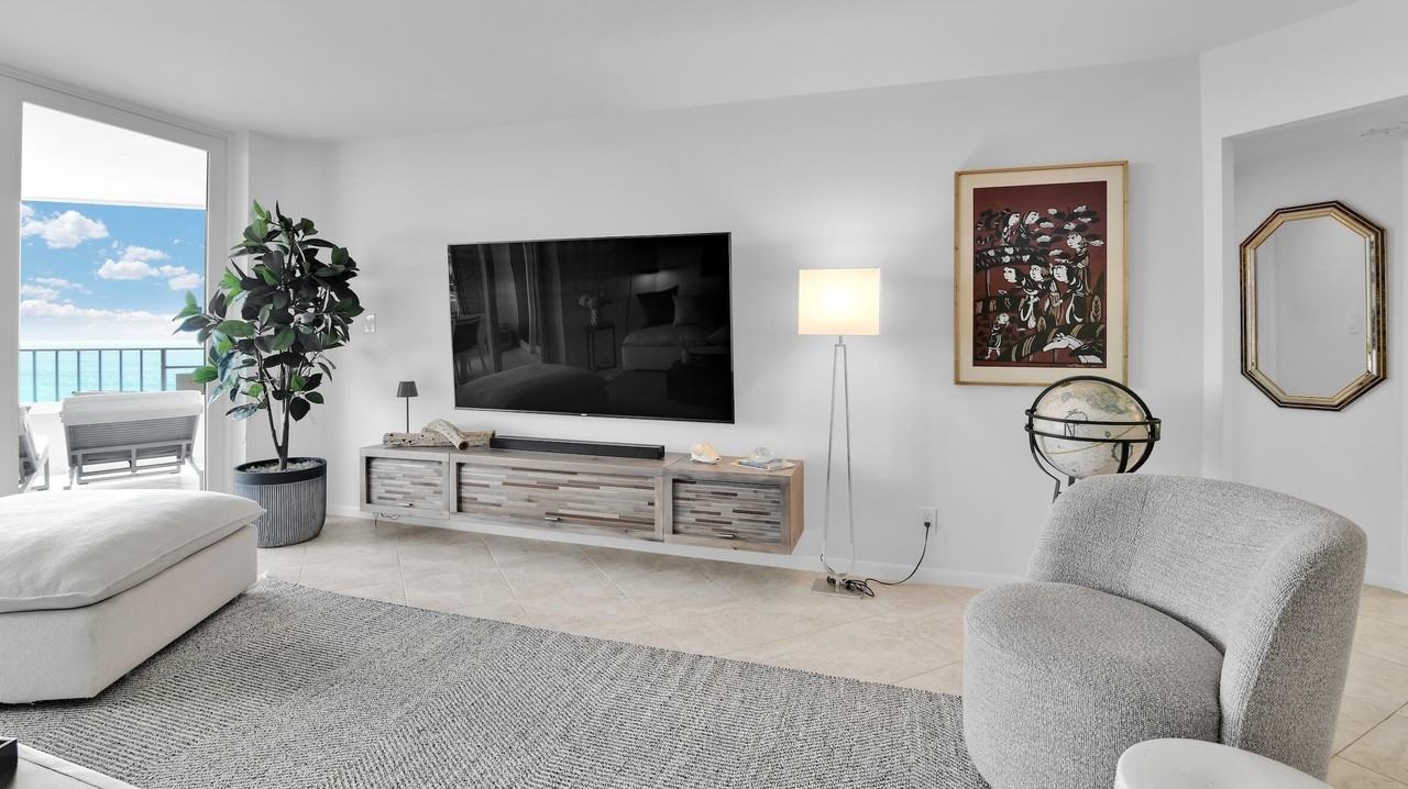 500 S Ocean Blvd #2203 - Photo 7 of 50