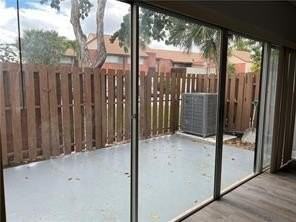 8244 Nw 9th St #5 - Photo 5 of 32
