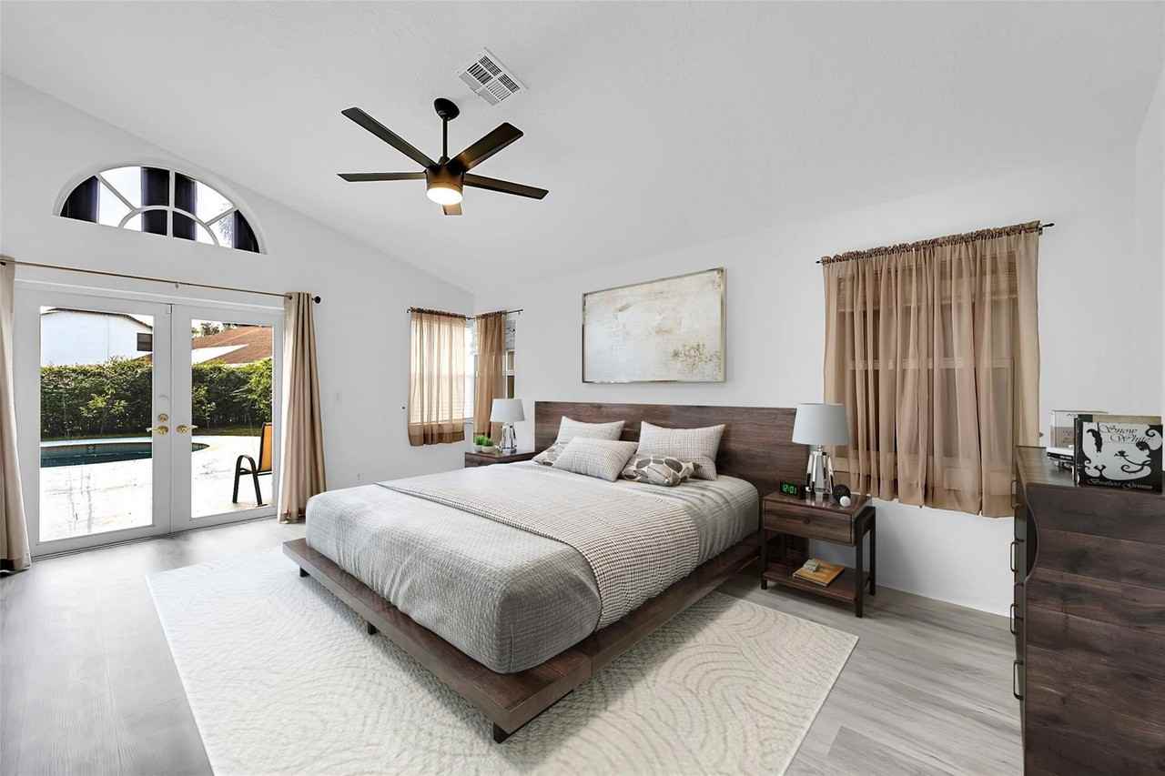 4414 Nw 52nd St - Photo 6 of 27