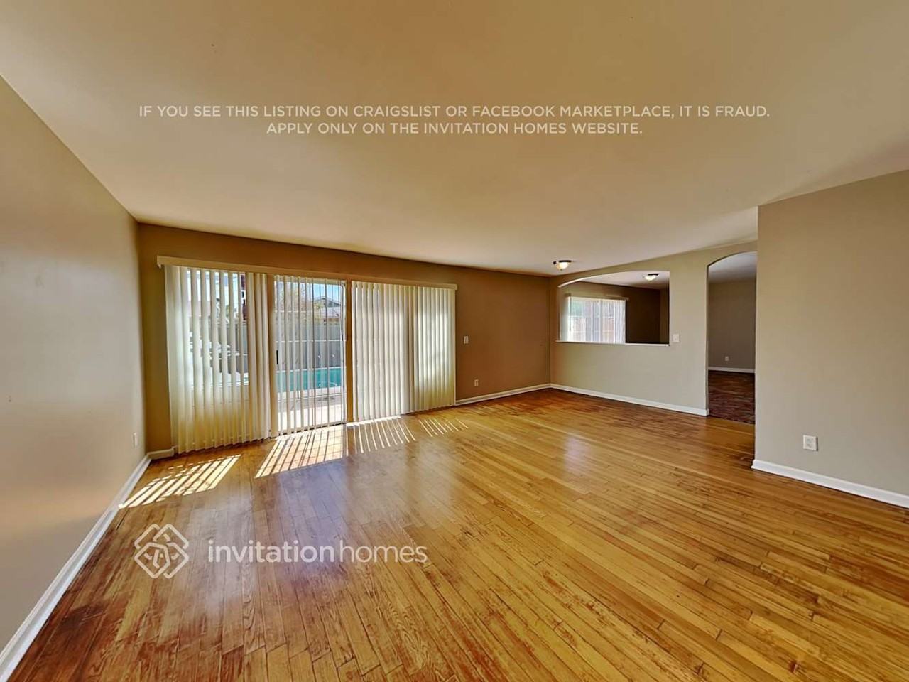 7723 N 35th Ave - Photo 3 of 22