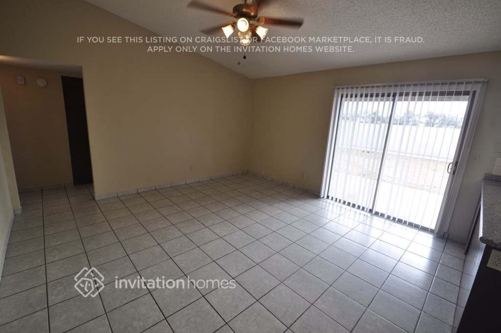 9503 W Las Palmaritas Dr - Photo 4 of 16