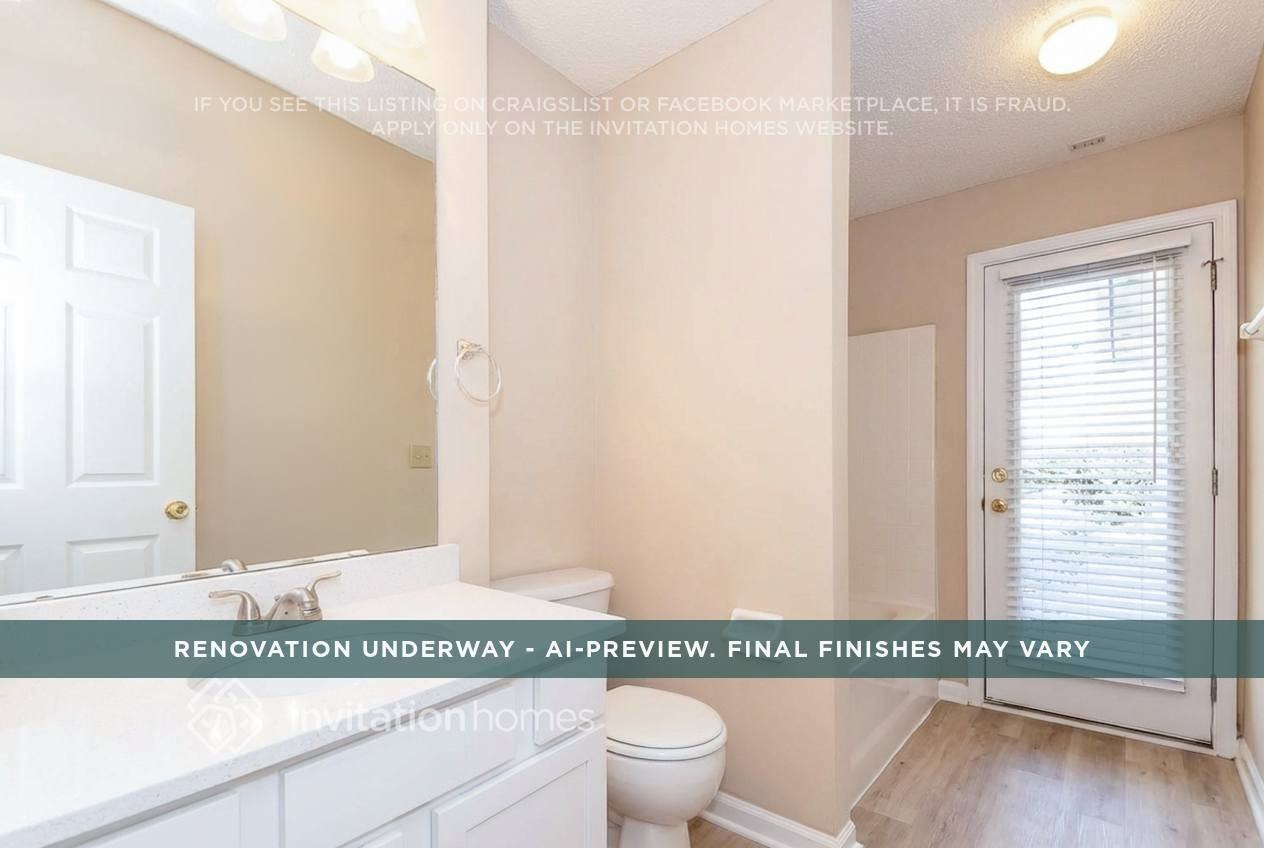11836 Lake Fern Dr - Photo 7 of 15