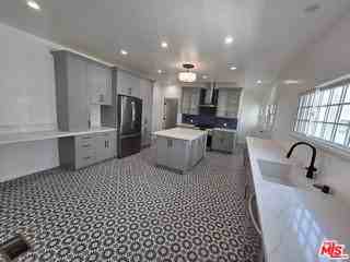 351 S Detroit St #2 - Photo 5 of 8