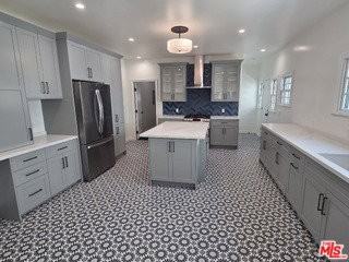 351 S Detroit St #2 - Photo 6 of 8