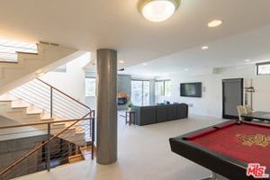 featured image of 2216 Bancroft Ave