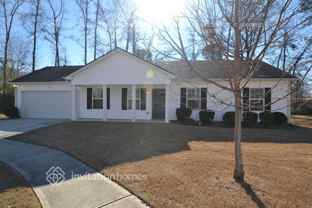 552 Bridgeport Pl - Photo 1 of 1