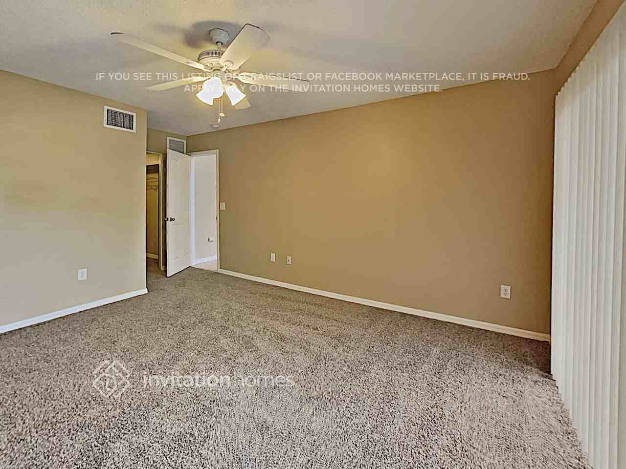 27439 Breakers Dr - Photo 6 of 10