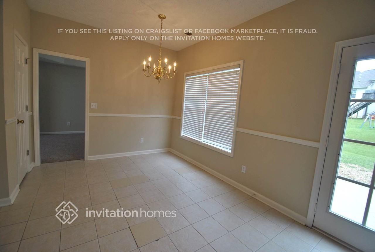 1963 Bergerac Ct Sw - Photo 4 of 11