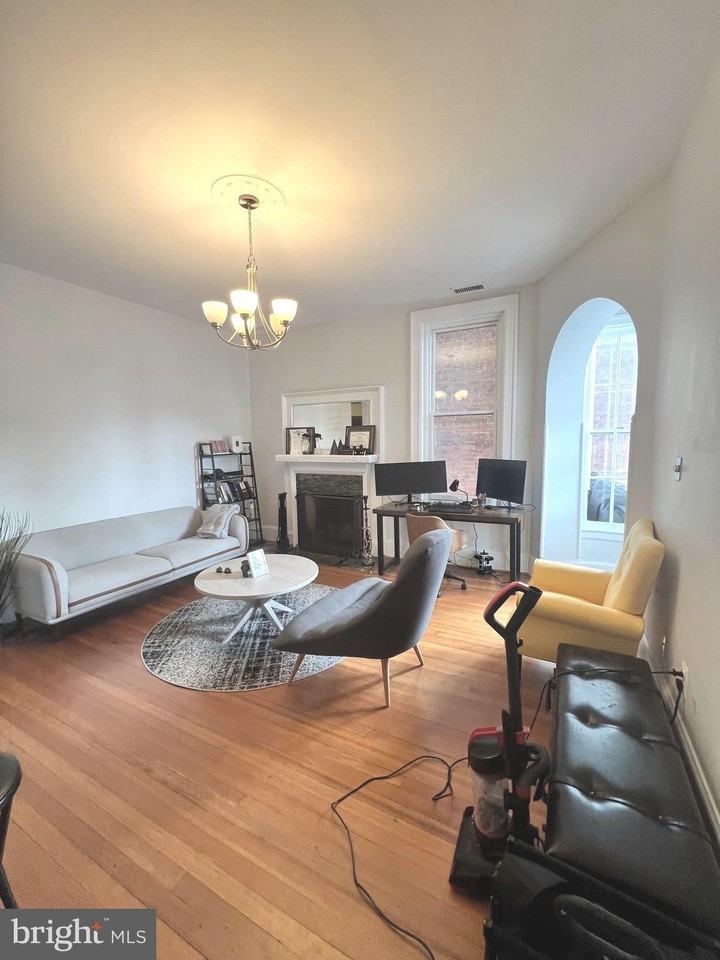 1730 New Hampshire Ave Nw #13 - Photo 5 of 15