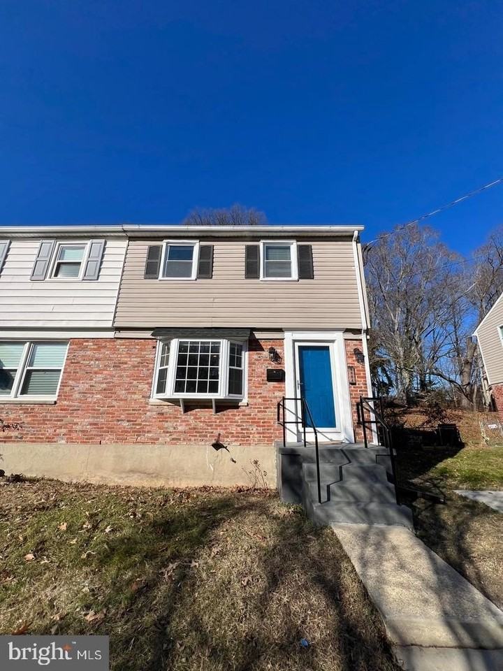 5804 Shoshone Dr - Photo 2 of 30