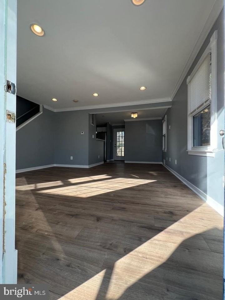 5804 Shoshone Dr - Photo 5 of 30