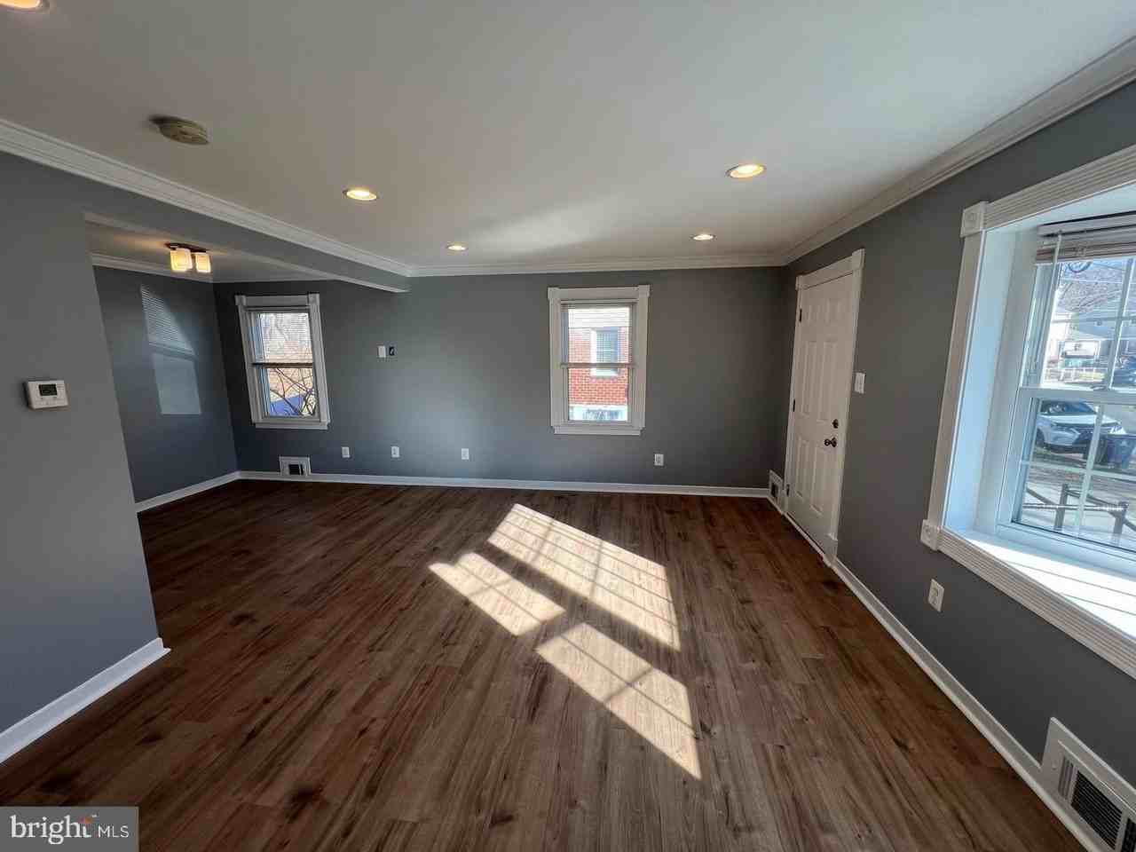 5804 Shoshone Dr - Photo 6 of 30