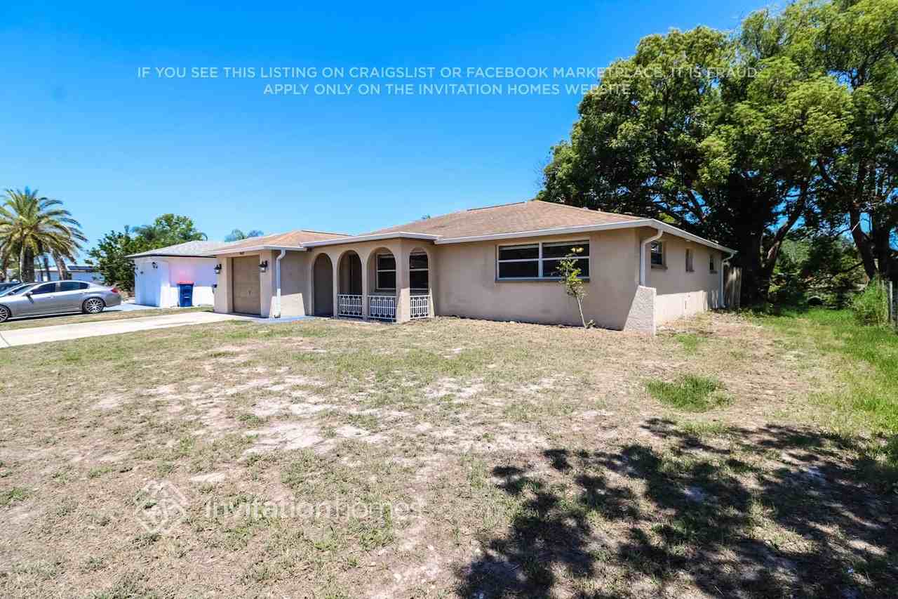5809 Elena Dr - Photo 3 of 17