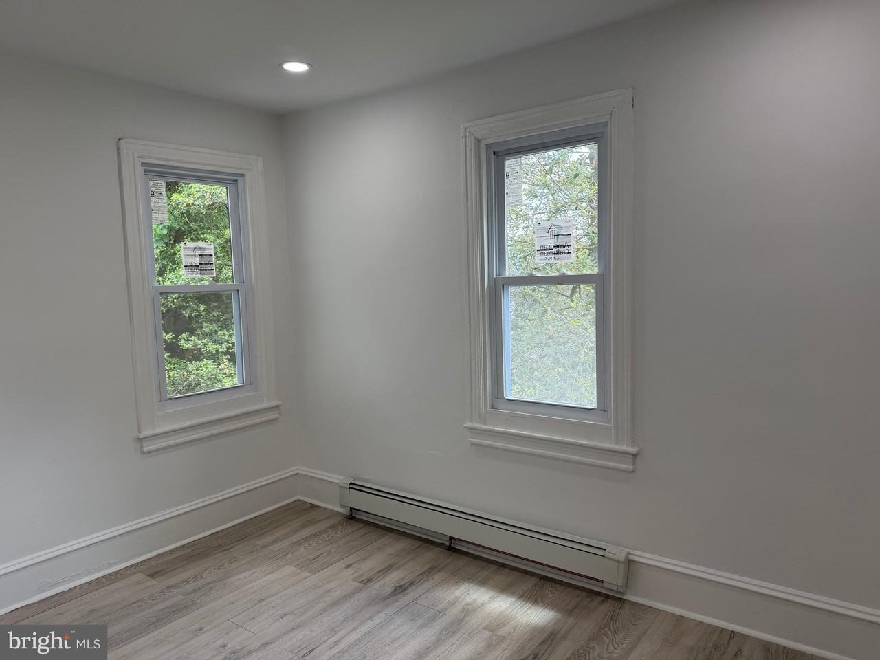 577 Billings Ave - Photo 7 of 25