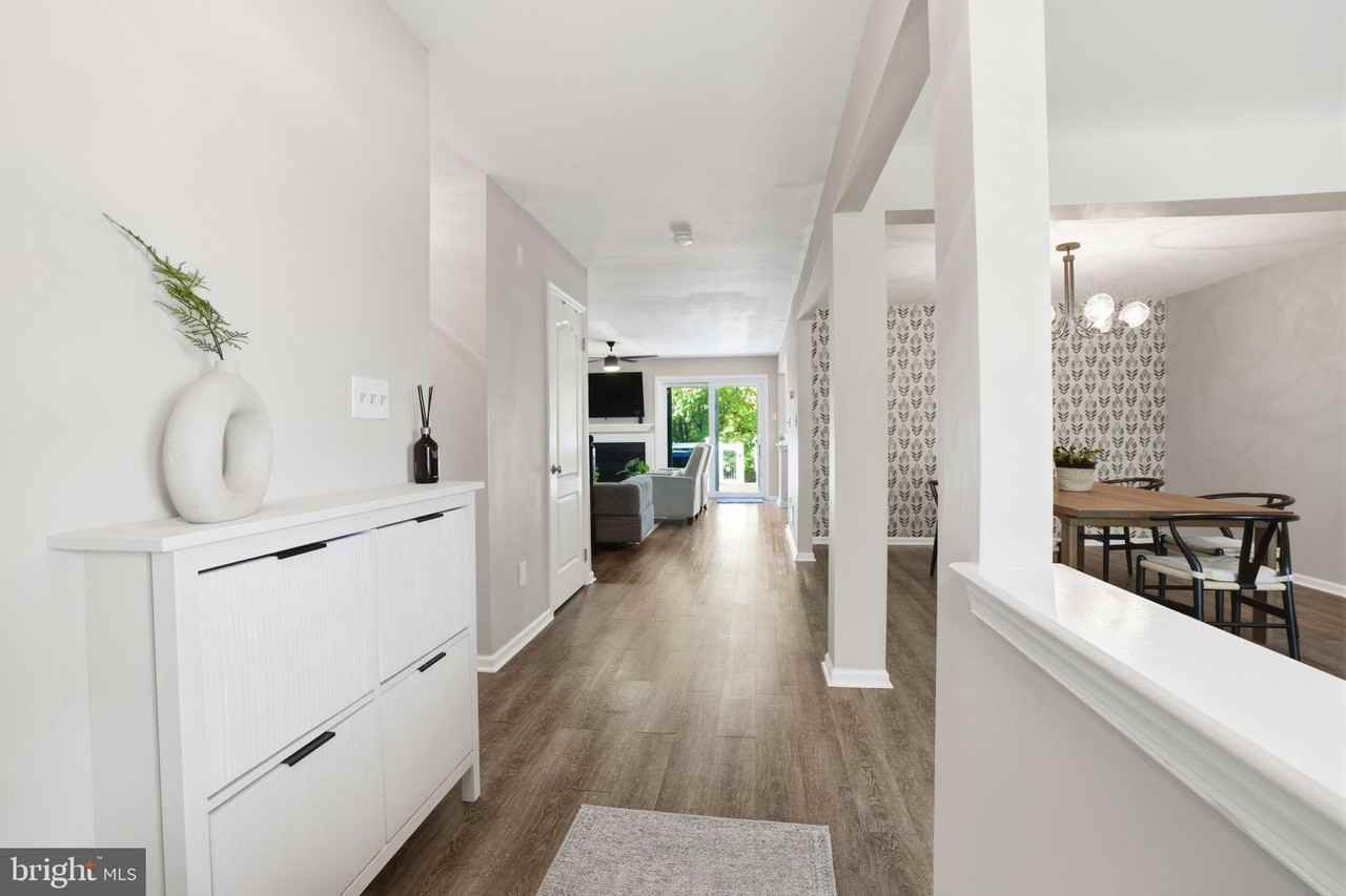 138 Medinah Dr - Photo 5 of 46
